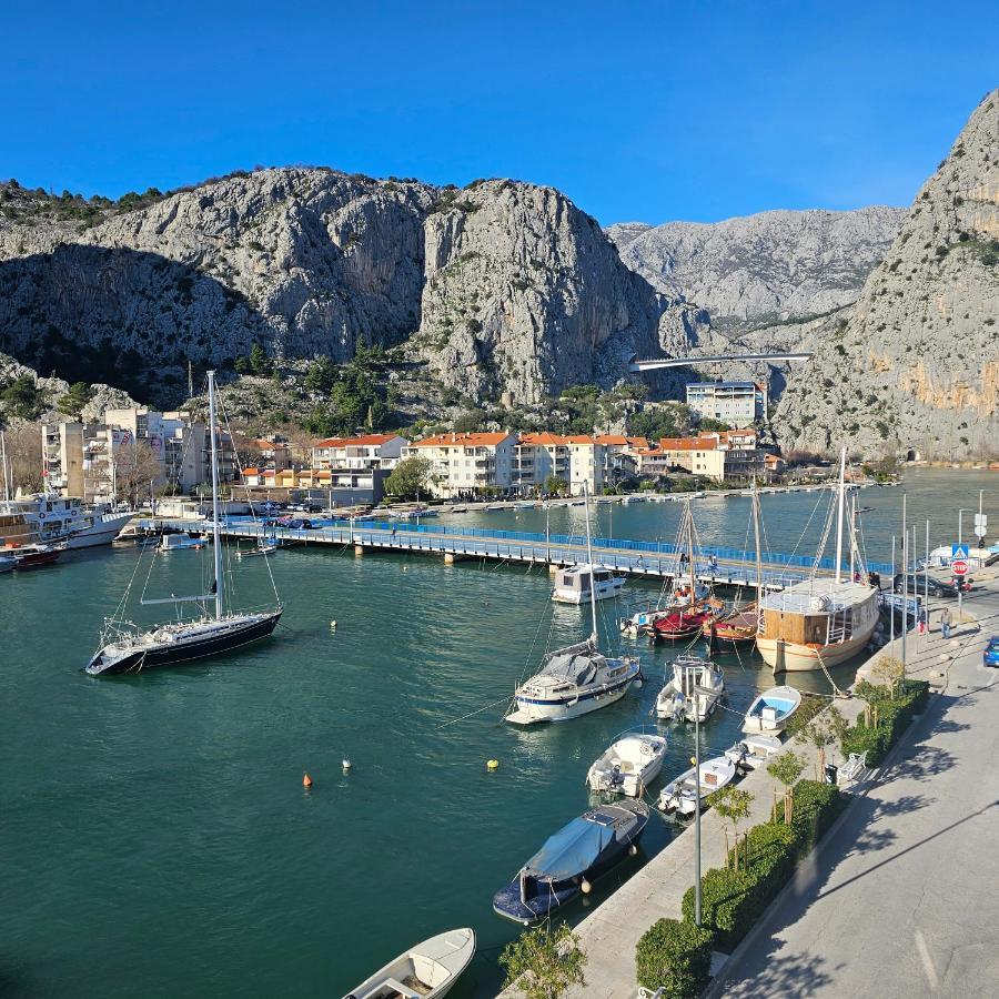 Apartman River Breeze Omiš Exteriör bild