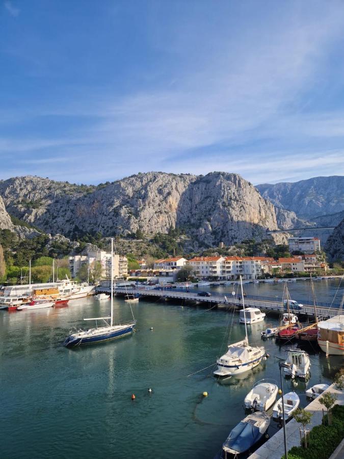 Apartman River Breeze Omiš Exteriör bild