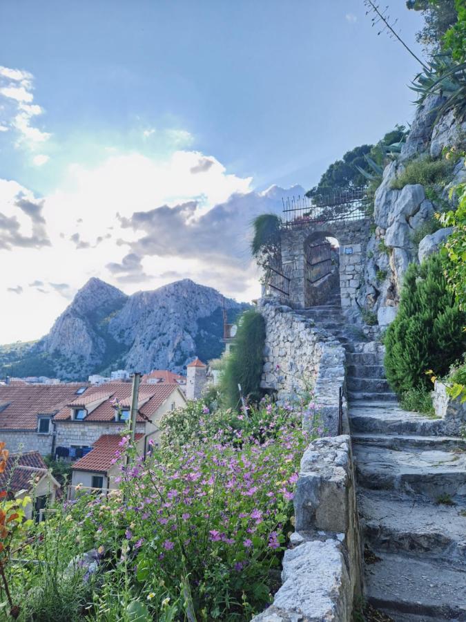 Apartman River Breeze Omiš Exteriör bild